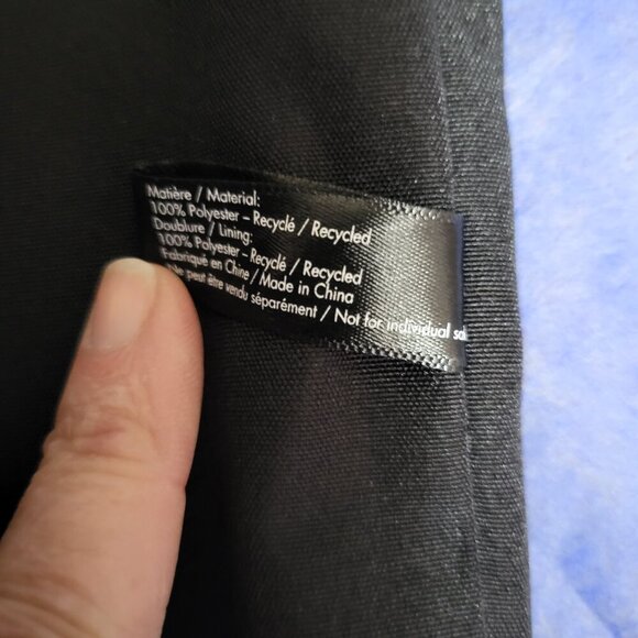 NWOT AUTHENTIC PRADA VIP BEAUTY EDITION TOTE AND POUCH SET - Picture 4 of 7